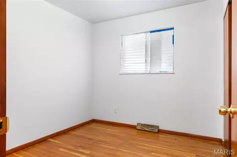 Bedroom - 6138 Emerald Ave, Ferguson, MO 63135 photo 6 of 6