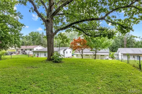 Exterior - 6138 Emerald Ave, Ferguson, MO 63135 photo 7 of 7