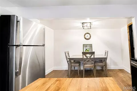 Dining - 418 E Marvin Ave, Fredericktown, MO 63645 photo 1 of 1