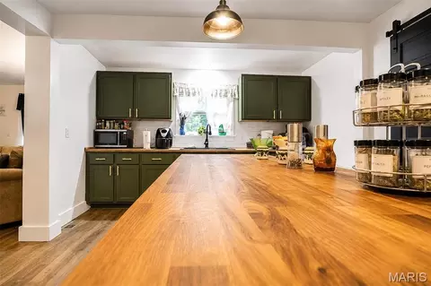 Kitchen - 418 E Marvin Ave, Fredericktown, MO 63645 photo 3 of 3