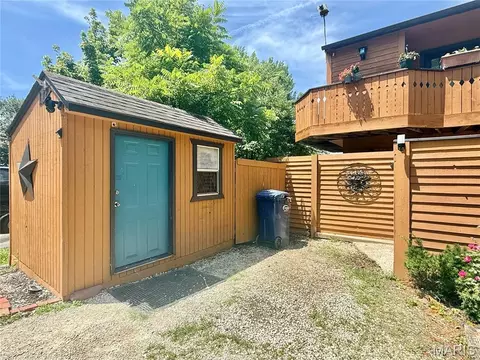 Exterior - 519 N Elm St, Pacific, MO 63069 photo 3 of 17