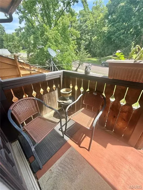 Exterior - 519 N Elm St, Pacific, MO 63069 photo 11 of 17