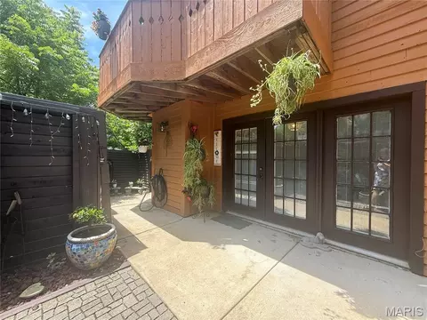 Exterior - 519 N Elm St, Pacific, MO 63069 photo 6 of 17