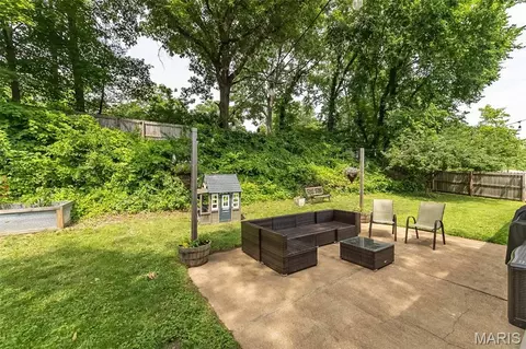 Exterior - 468 Talbert Ct, Ballwin, MO 63021 photo 2 of 6