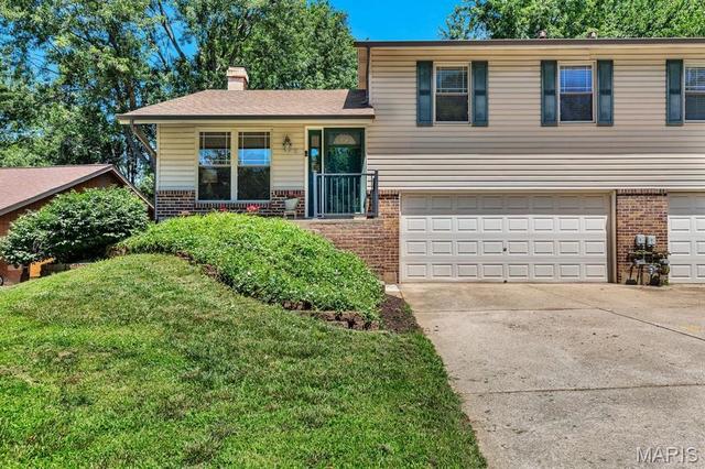 21 Telluride Dr, Saint Peters, MO 63376