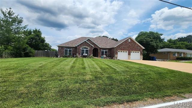 6102 Old State Rd, Imperial, MO 63052