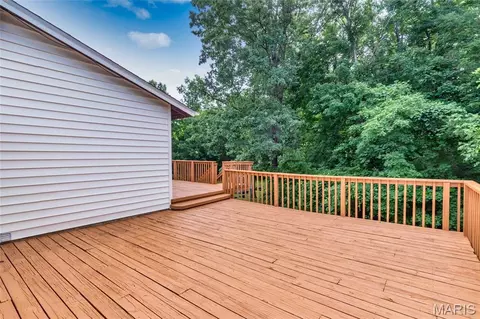 Exterior - 91 Elk Run Dr, Eureka, MO 63025 photo 7 of 12