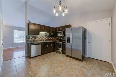 Kitchen - 12 Redhead Ln, O'fallon, MO 63368 photo 1 of 2