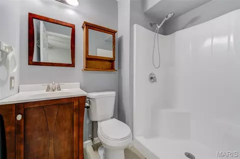 Bath - 12 Redhead Ln, O'fallon, MO 63368 photo 2 of 4