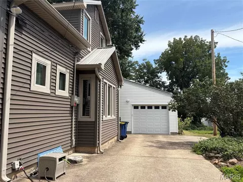 Other - 310 Hooker St, Washington, MO 63090 photo 3 of 10