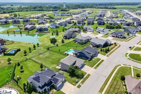 View/Area - 1331 Timber Ridge Trace Dr, O'fallon, IL 62269 photo 7 of 7