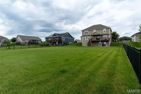 Exterior - 1331 Timber Ridge Trace Dr, O'fallon, IL 62269 photo 14 of 17