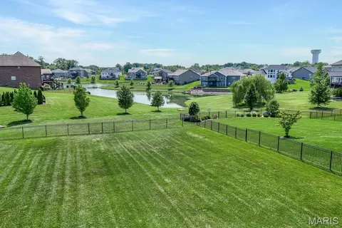 Exterior - 1331 Timber Ridge Trace Dr, O'fallon, IL 62269 photo 7 of 17
