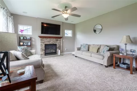Living - 1331 Timber Ridge Trace Dr, O'fallon, IL 62269 photo 4 of 6