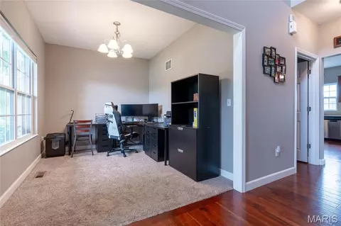 Entry Way - 1331 Timber Ridge Trace Dr, O'fallon, IL 62269 photo 4 of 7