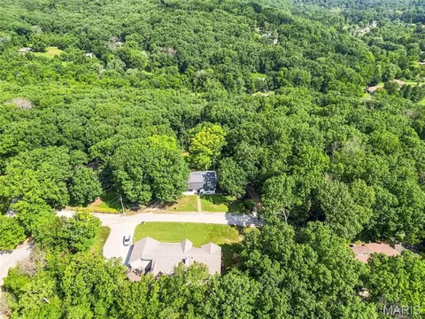View/Area - 309 Hideaway Hl, Eureka, MO 63025 photo 3 of 5