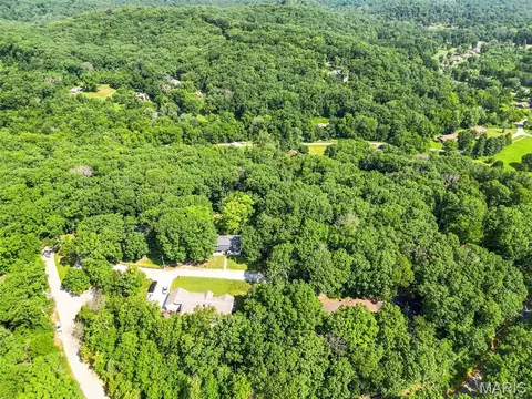 View/Area - 309 Hideaway Hl, Eureka, MO 63025 photo 1 of 5