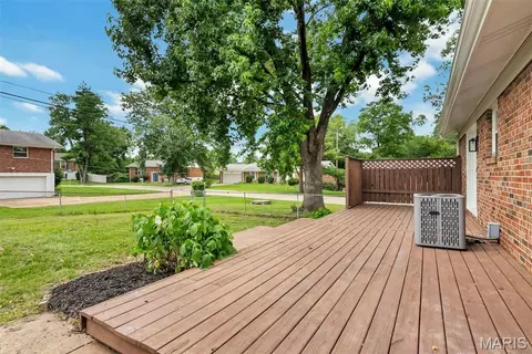 Exterior - 1152 Tumbleweed Trl, Ellisville, MO 63011 photo 4 of 8