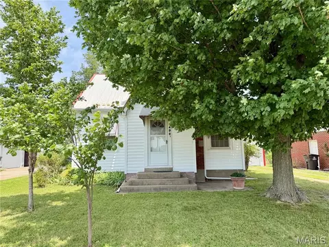 408 N Kingshighway St, Perryville, MO 63775