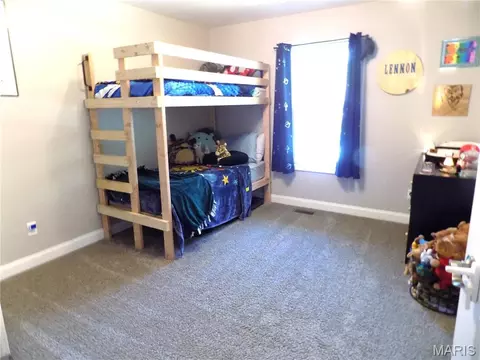 Bedroom - 1021 Morrell Ave, Rolla, MO 65401 photo 5 of 9