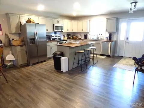 Kitchen - 1021 Morrell Ave, Rolla, MO 65401 photo 4 of 5