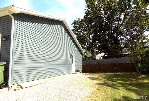 Exterior - 1021 Morrell Ave, Rolla, MO 65401 photo 13 of 15