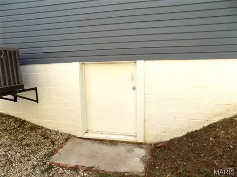 Exterior - 1021 Morrell Ave, Rolla, MO 65401 photo 5 of 15