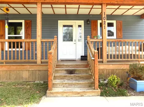 Exterior - 1021 Morrell Ave, Rolla, MO 65401 photo 3 of 15