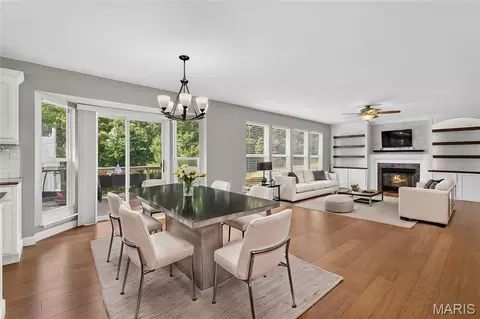 Dining - 1108 Hampton Meadows Dr, O'fallon, MO 63368 photo 3 of 4