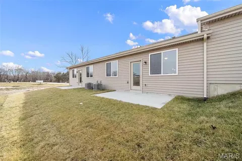 Exterior - 883 Walter Way, Washington, MO 63090 photo 3 of 3