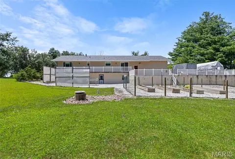 Exterior - 3300 Ketha Cir, Festus, MO 63028 photo 11 of 14