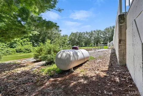Exterior - 3300 Ketha Cir, Festus, MO 63028 photo 13 of 14