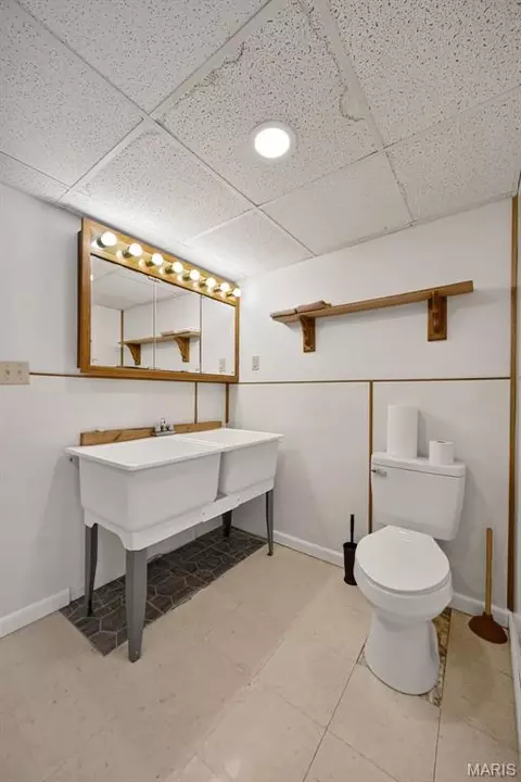 Bath - 3300 Ketha Cir, Festus, MO 63028 photo 4 of 4