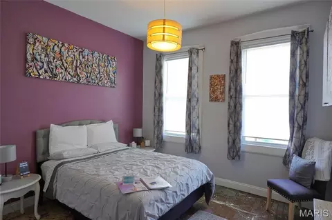 Bedroom - 409 Market St, Hermann, MO 65041 photo 11 of 14