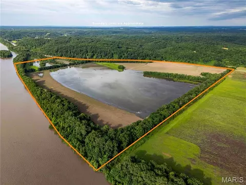 00 100 Hwy, Kampsville, IL 62053