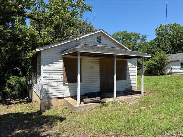 1214 S 14th St, Poplar Bluff, MO 63901