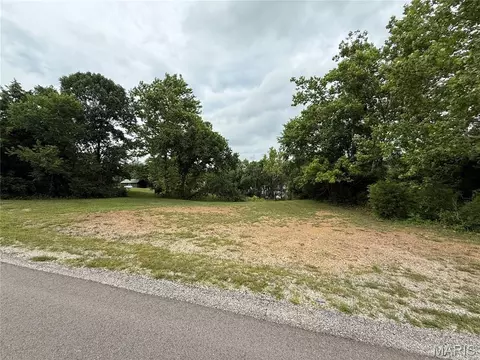 001 Madison 220, Fredericktown, MO 63645