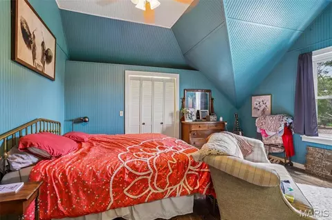 Bedroom - 515 E 3rd North St, Mount Olive, IL 62069 photo 1 of 7