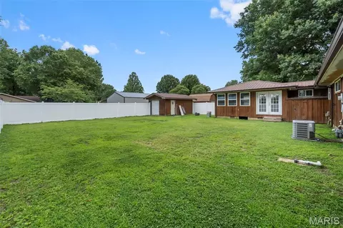 Exterior - 416 S Cooter Rd, Steele, MO 63877 photo 6 of 8