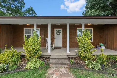 Exterior - 416 S Cooter Rd, Steele, MO 63877 photo 2 of 8