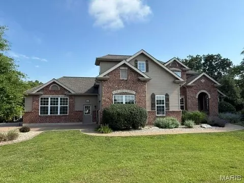 1 Cedar Lake Ct, Troy, MO 63379