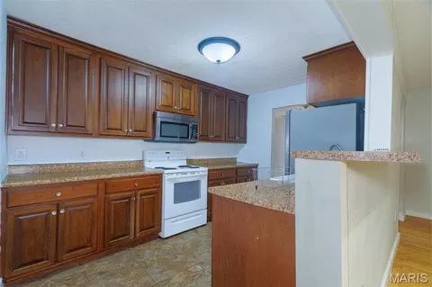 Kitchen - 709 E 10th St, Rolla, MO 65401 photo 1 of 2