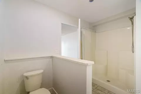 Bath - 709 E 10th St, Rolla, MO 65401 photo 2 of 4