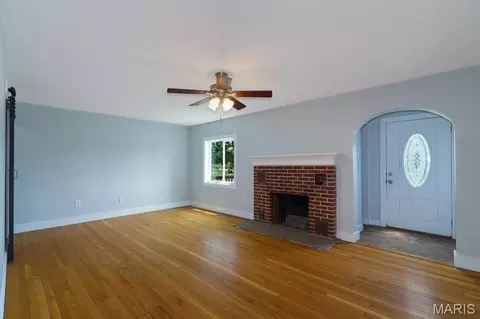 Living - 709 E 10th St, Rolla, MO 65401 photo 1 of 10