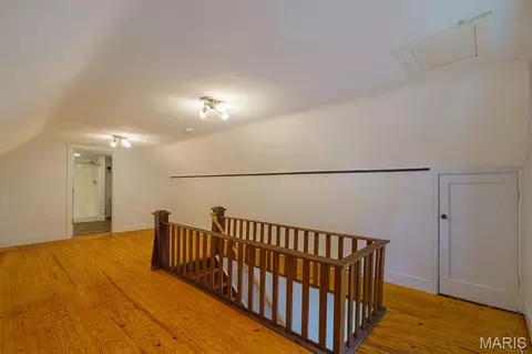 Entry Way - 709 E 10th St, Rolla, MO 65401 photo 3 of 3