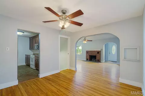 Living - 709 E 10th St, Rolla, MO 65401 photo 5 of 10