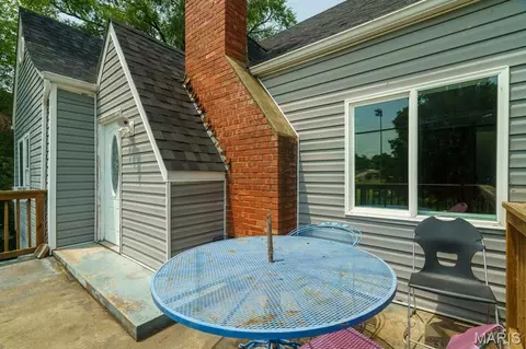 Exterior - 709 E 10th St, Rolla, MO 65401 photo 5 of 5