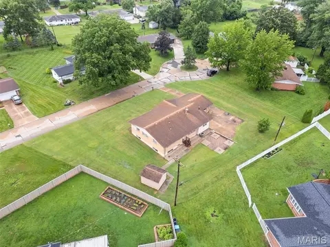 View/Area - 10215 Dovercrest Dr, Sappington, MO 63128 photo 1 of 4