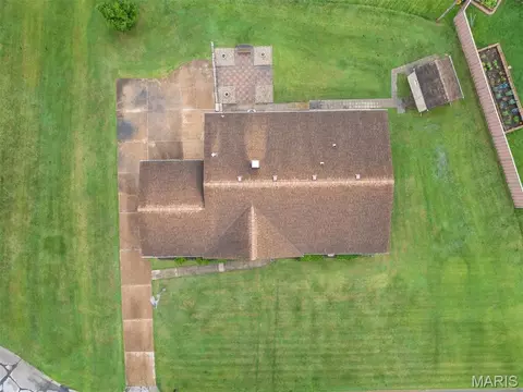 View/Area - 10215 Dovercrest Dr, Sappington, MO 63128 photo 3 of 4
