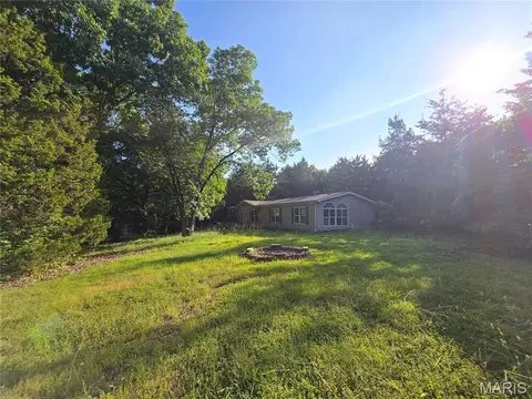 9472 Walnut Ln, Bonne Terre, MO 63628